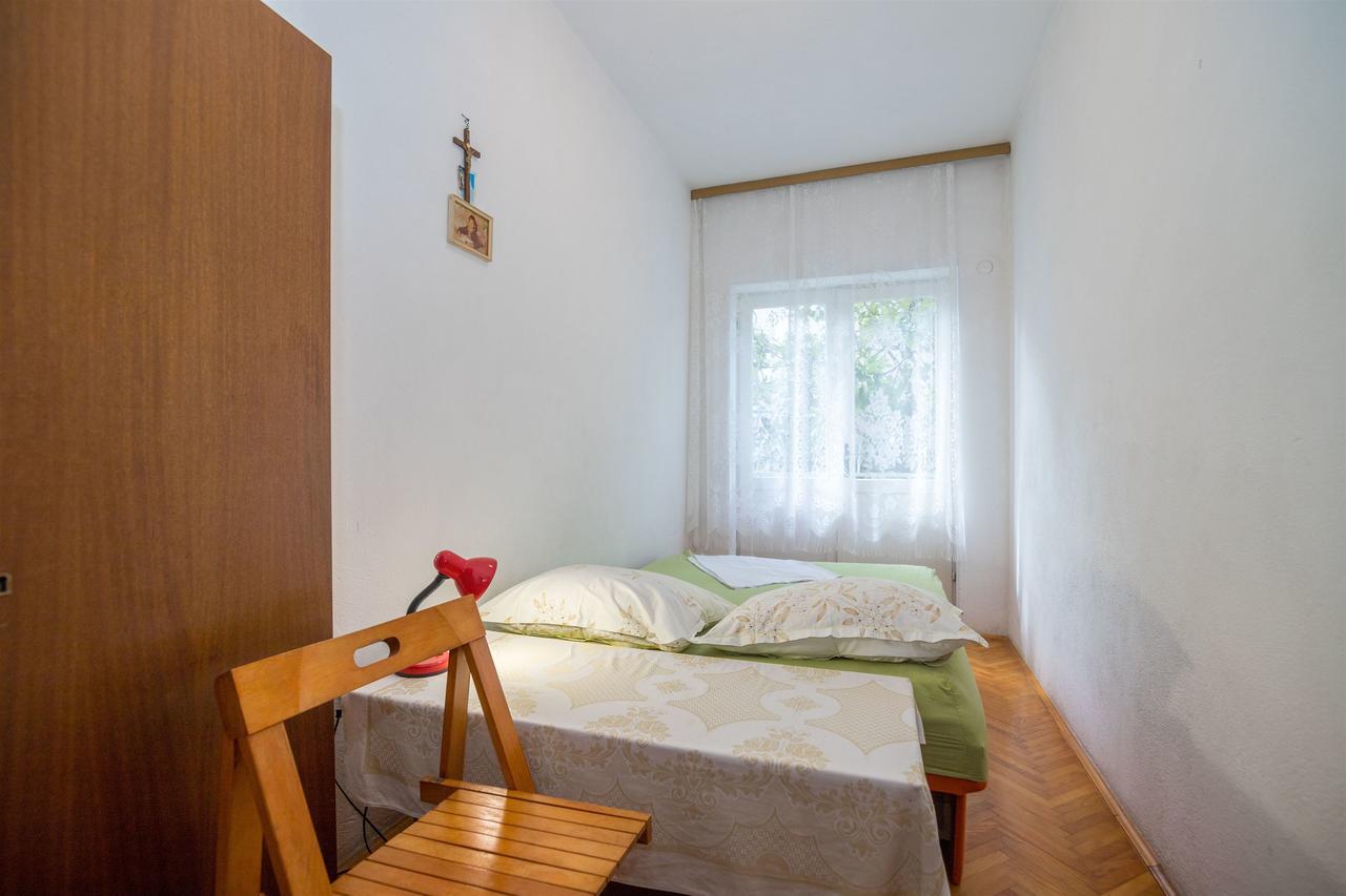 Apartments Zeljko Makarska Exterior photo